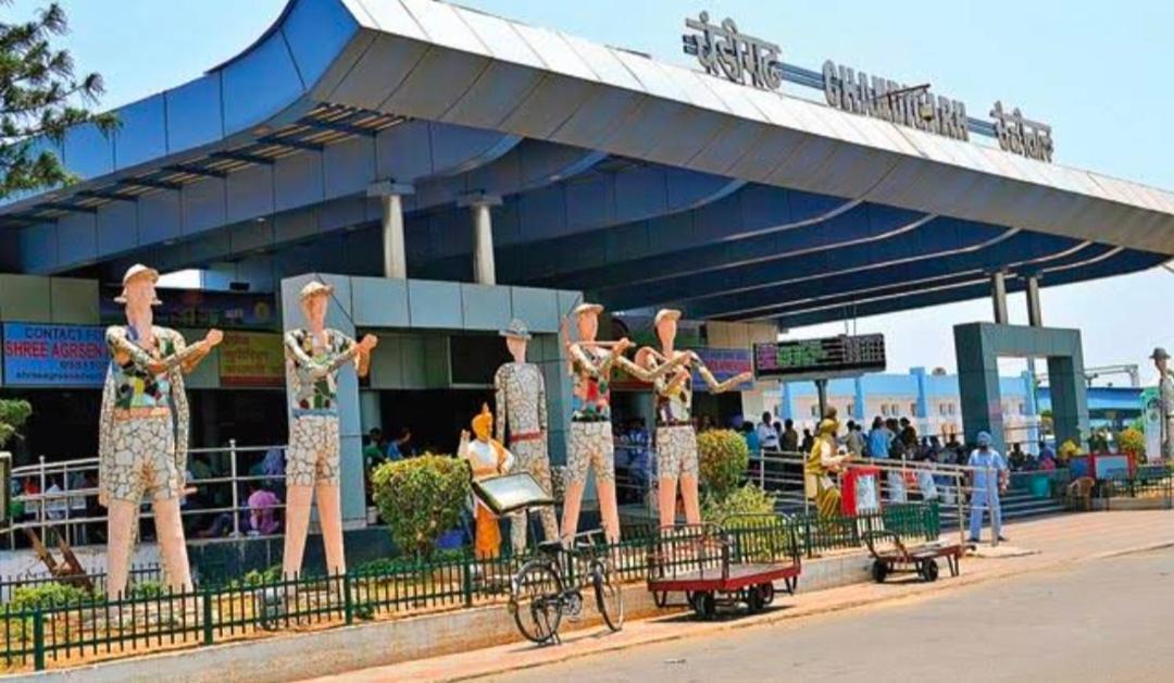 Hotel Kb Square Near Chandigarh Railway Station Eksteriør bilde